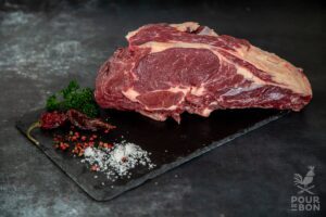 Recette fond de bœuf maison avec des morceaux de bœuf bio